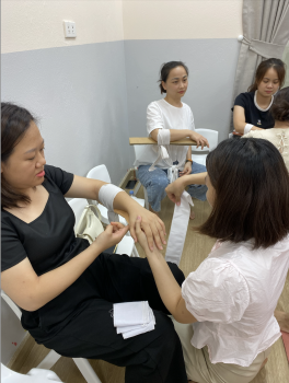 Safi * Trường mầm non Thực nghiệm mới (HaNoi Montessori Childcare) Sunspire preschool