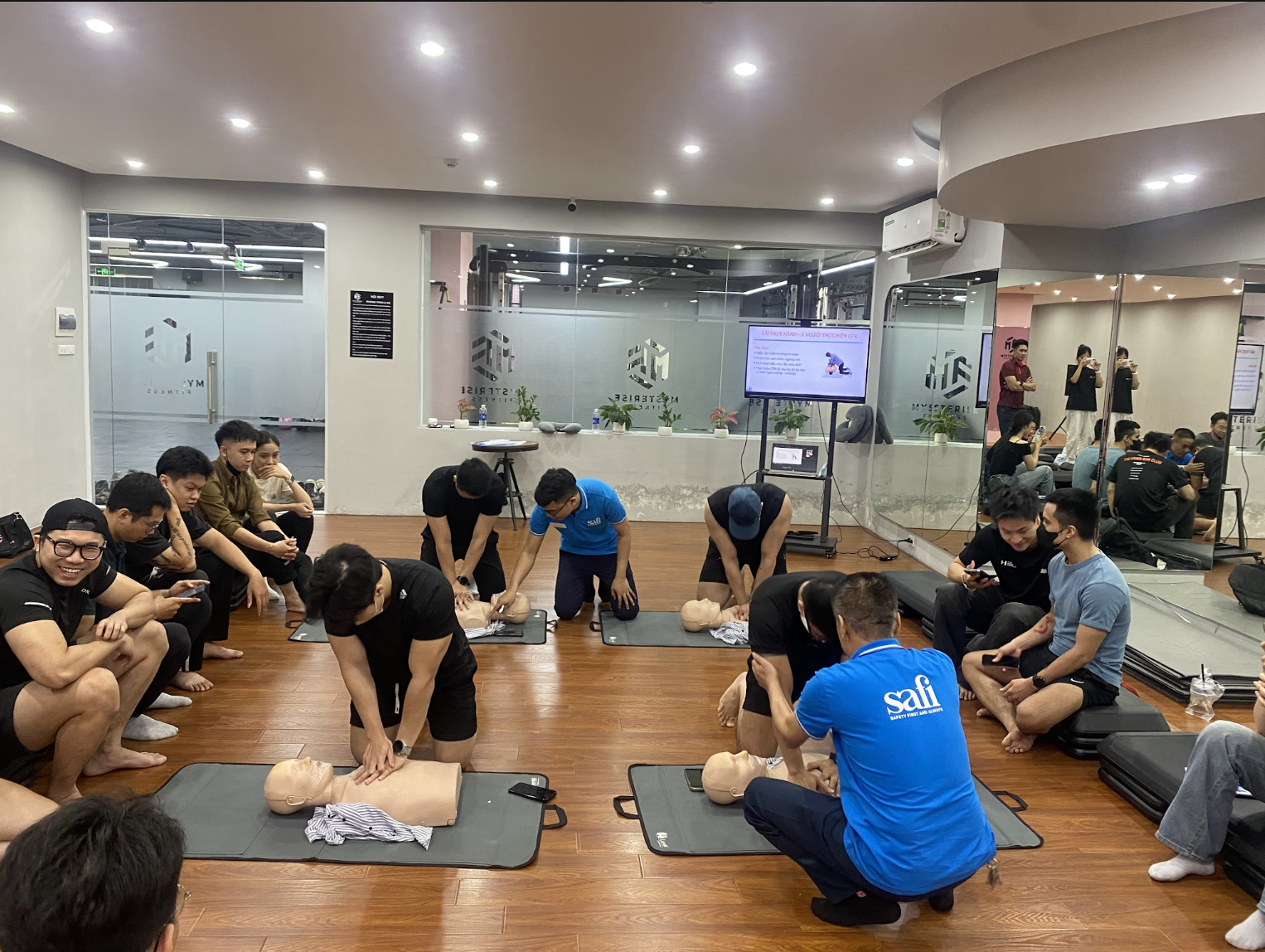 Safi * Mysterise Fitness